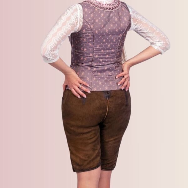 Female Lederhosen – Stylish Women’s Leather Shorts